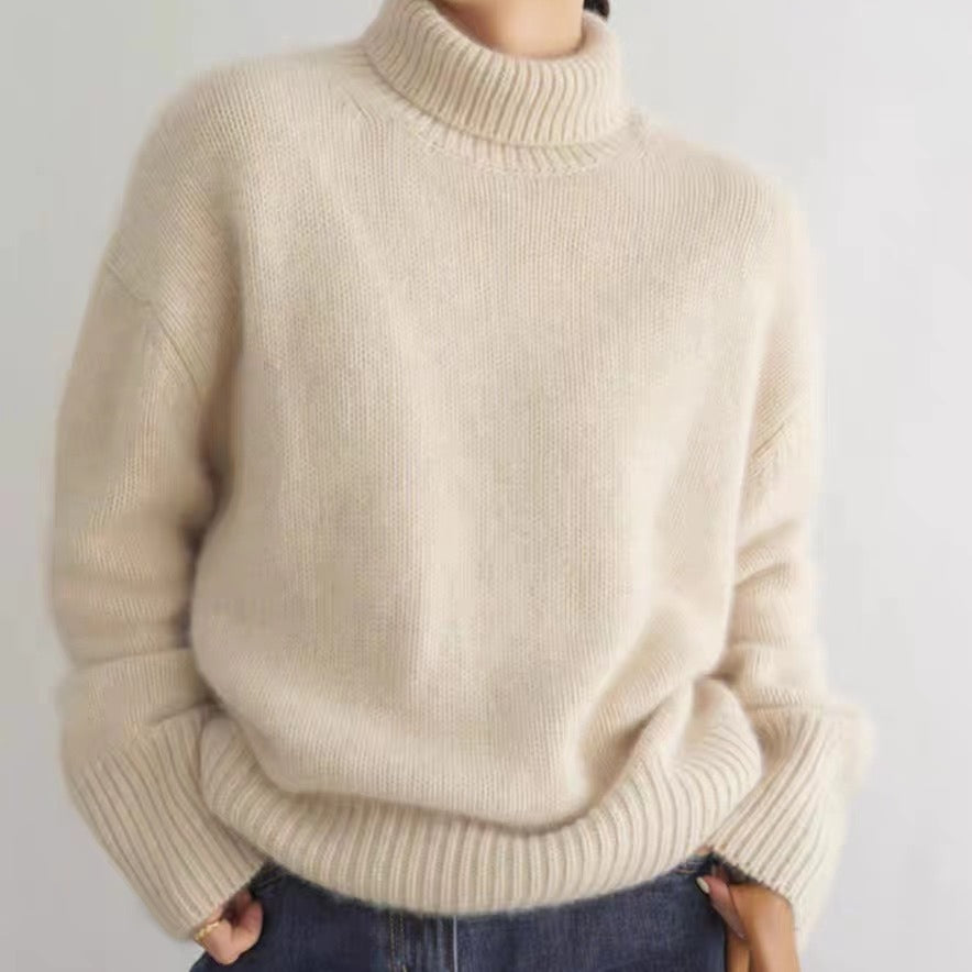 Minimalist Turtleneck Wool Sweater