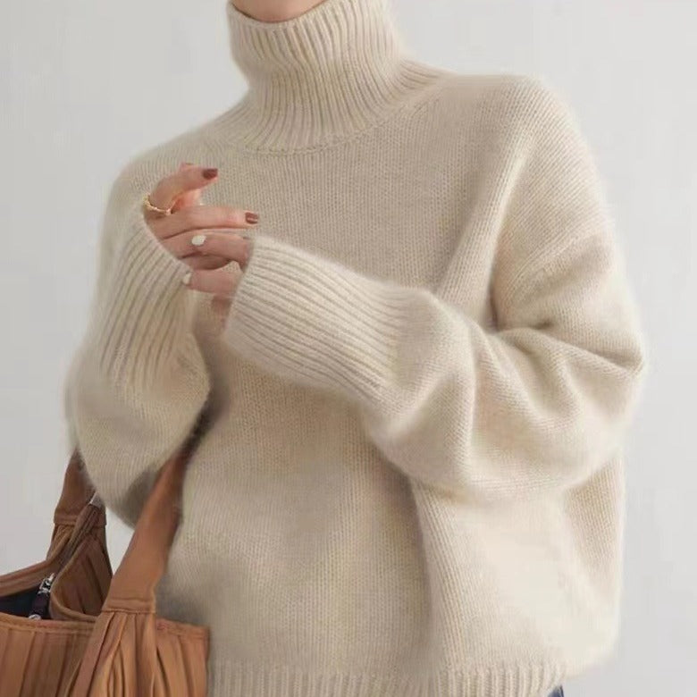 Minimalist Turtleneck Wool Sweater