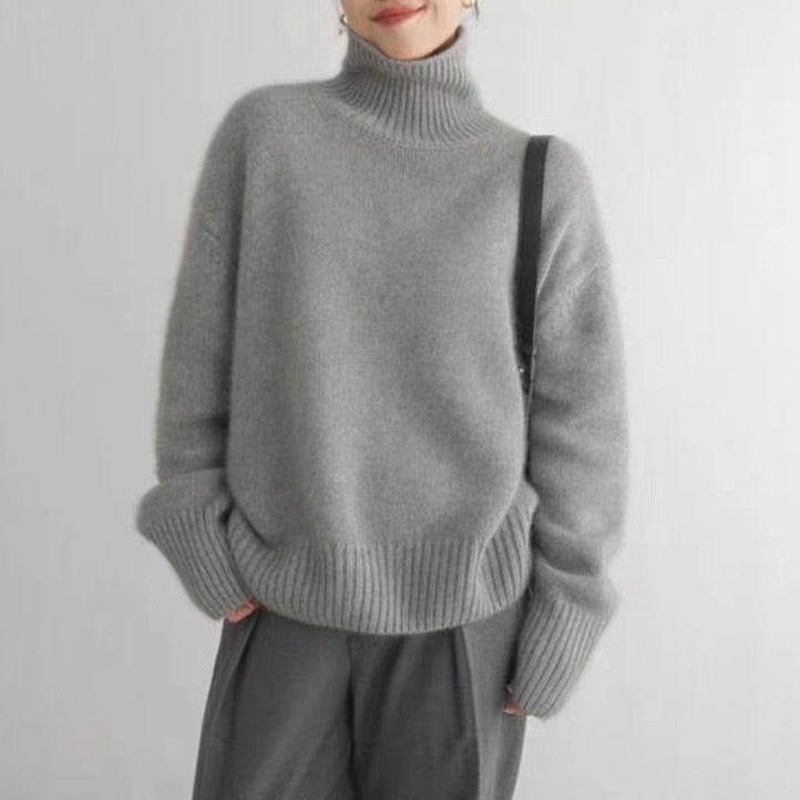 Minimalist Turtleneck Wool Sweater