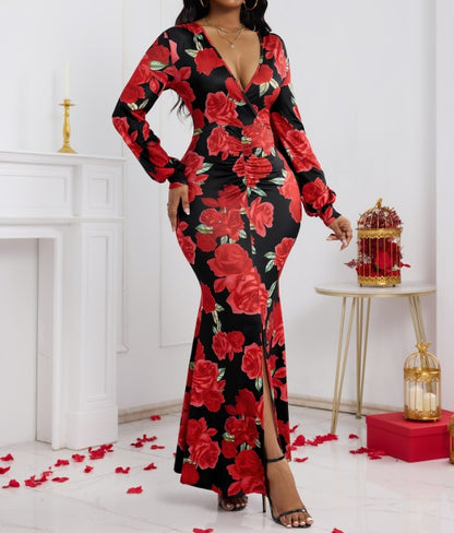 V-neck Floral Print Fashionable Hip Hugging Dress